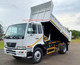 2016 - Ud Trucks_ud85 Fitted With Dropside Tipper Body