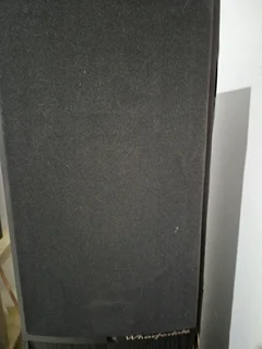 Warfedale Diamond 8.3