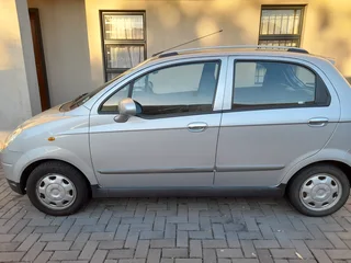 STORAGE UNITS TO LET FOR MEDIUM VEHICLES/FURNITURE/DOCUMENTS SHORT/LONG TERM CLOSE TO AIRPORT