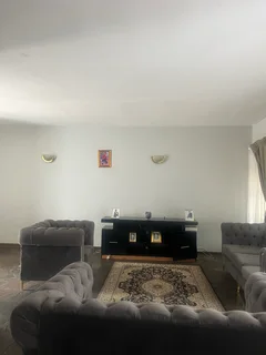 3 Bedroomed Duplex available for rental in Windsor West