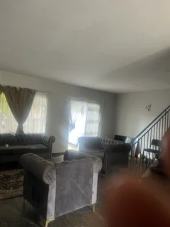 3 Bedroomed Duplex available for rental in Windsor West