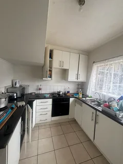 3 Bedroomed Duplex available for rental in Windsor West