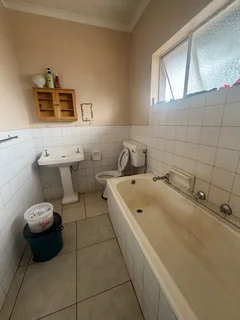 3 Bedroomed Duplex available for rental in Windsor West