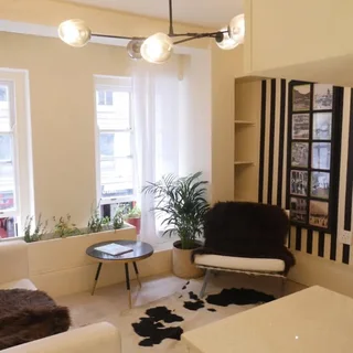 One  Bedroom Apartment
