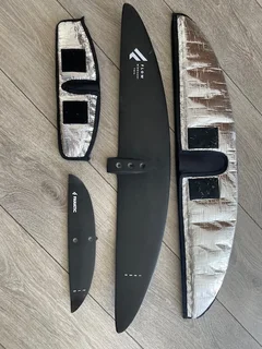 Wingfoil Set Flow - Frontwing 1000cm² + Backwing 215 m² Fanatic (Duotone compatible)