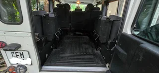 2010 Land Rover Defender Stationwagon