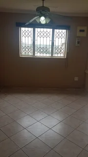 Rental Umhlatuzana -  2 Bedroom