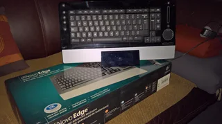 Logitech diNova Edge Keyboard