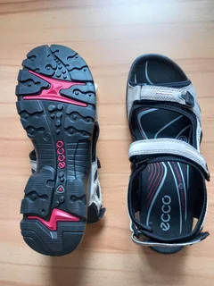ECCO Ladies Offroad sandals