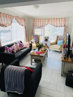 Sophisticated house in South Hills Johannes