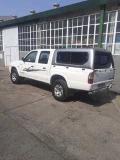 2003 Mazda B2600 Double Cab