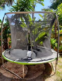 Bounce King II - 8ft trampoline