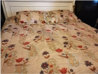 King/Queen size comforter duvet bedding set with matching pillows