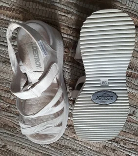 Destroy platform wedge Genuine Suede leather Sandal light Grey Spanish Brand