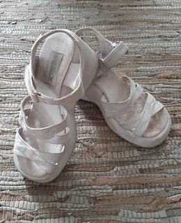 Destroy platform wedge Genuine Suede leather Sandal light Grey Spanish Brand