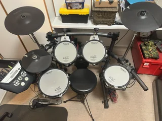 Roland TD6V electronic Drum Kit