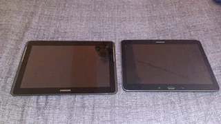 Silver Samsung galaxy 10.1 tablets