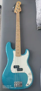 FENDER Precision Bass made in Mexico