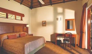 Bakubung Resort in Pilanesburg Game Reserve peak week 2-9 Jan 2026