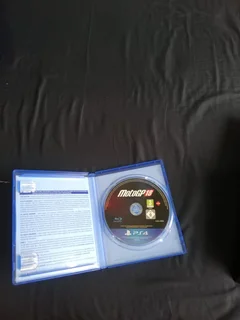 Play station 4 (PS4)