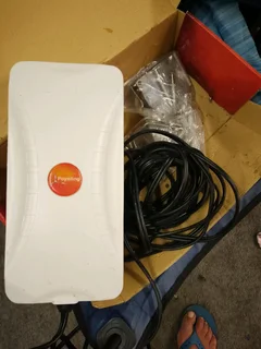 Poynting A-XPOL-0006-10M dual-polarised LTE antenna