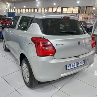 2019 Suzuki Swift 1.2GL, 65000km  Silver Manual Petrol Sparekey Service book R120,000