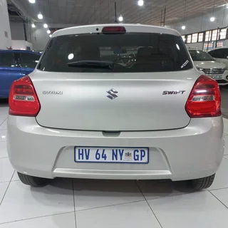 2019 Suzuki Swift 1.2GL, 65000km  Silver Manual Petrol Sparekey Service book R120,000