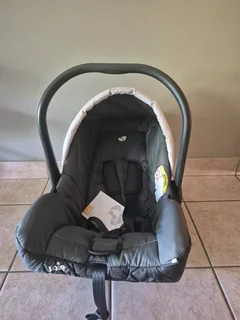 Joie Muze stroller and Juva car seat