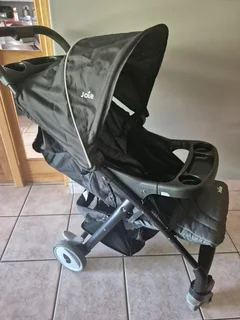 Joie Muze stroller and Juva car seat