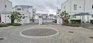 2 Bedroom Townhouse to let - Kuilsriver