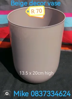 Kitchen ware, glassware, crockery