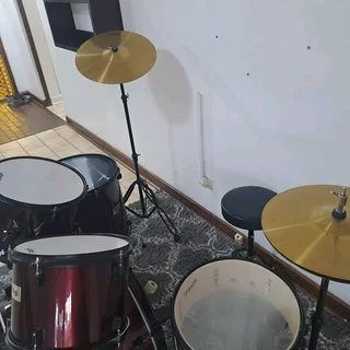 Drum set
