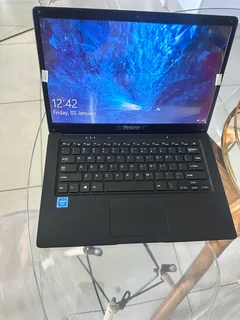 Laptop Proline V146SH