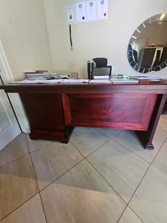 Office table