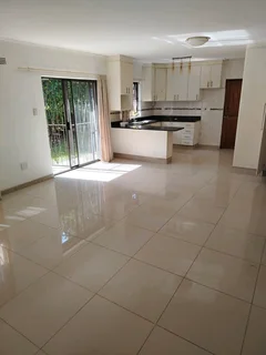 Bachelor flat/ granny cottage to let