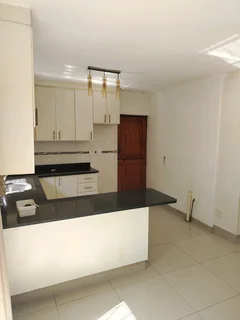 Bachelor flat/ granny cottage to let