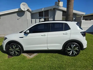 2022 Volkswagen T-Cross Crossover