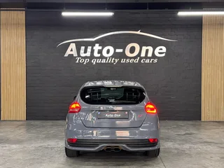 2015 Ford Focus ST Hatchback