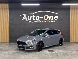 2015 Ford Focus ST Hatchback