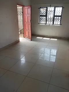 Garage Available in Soweto