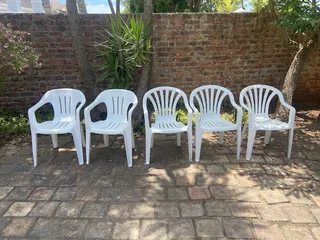 Plastic Chairs x 5