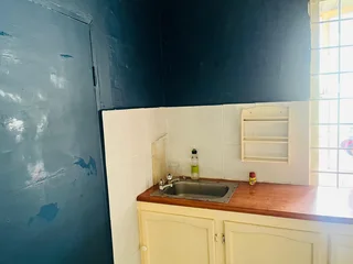 Bachelor accomodation - Scottsville