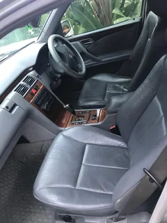 2002 Mercedes-Benz 200 Series Sedan