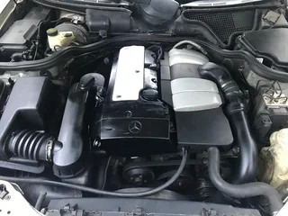 2002 Mercedes-Benz 200 Series Sedan