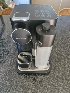 Nespresso Gran Lattissima Coffee Machine