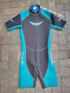 Wetsuit Reef Shorty Spring 2mm XL Today Only!!