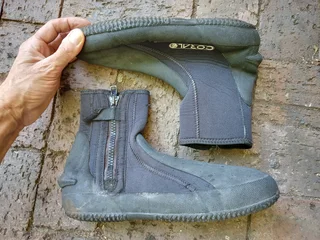 Booties Coral Hard Soled Dive and Angler UK11