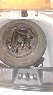 reb r2016 Hyundai i10 Hatchback  - Very Low Kilometres!!!!: 64 000 kms  - PH 0714406829  Lady owner