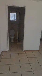 Granny flat for rent: 2401 Albertina Sisulu Rd, Florida, Roodepoort