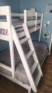 Bunk bed (single &amp; double)
